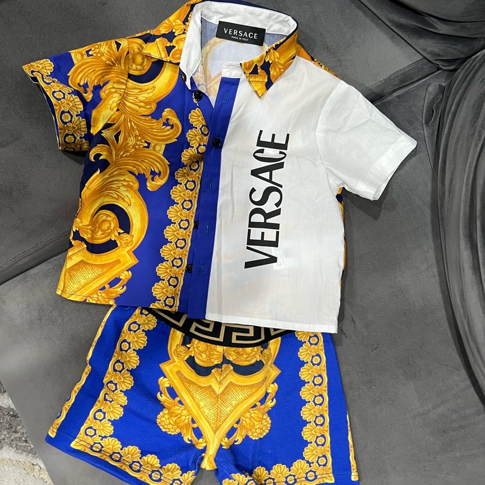 Versace boys split logo-print poplin shirt and matching shorts 12-18 months